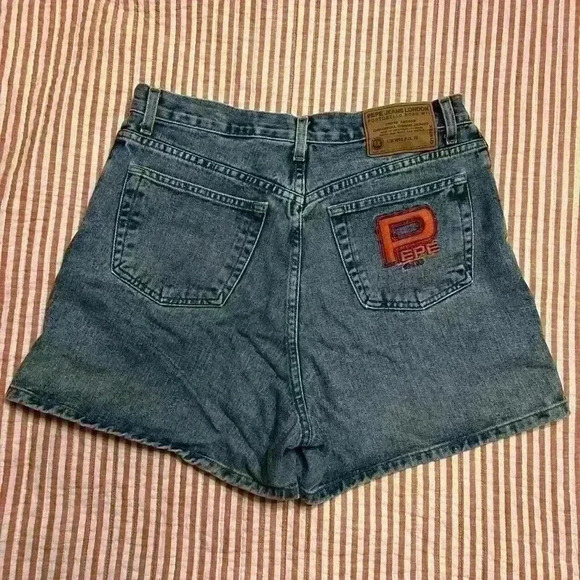 Vintage Pepe London Denim Shorts 90’s Denim shorts size 30 - Picture 2 of 12